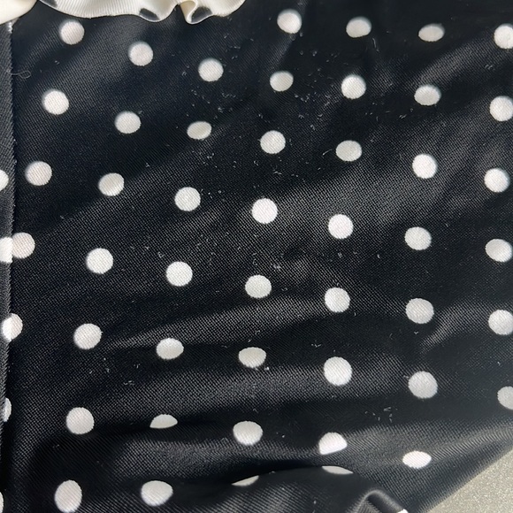 Victoria’s Secret Black & White Ruffle Trim Strapless Bikini - Picture 4 of 10